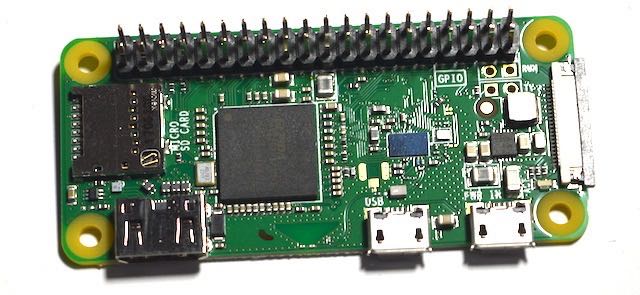 The Raspberry Pi Zero contains almost exclusively SMD components.