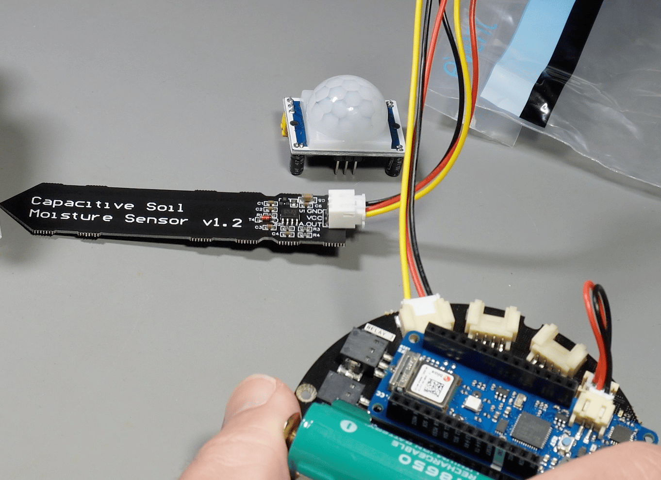 The Arduino Explore IoT Kit - Tech Explorations